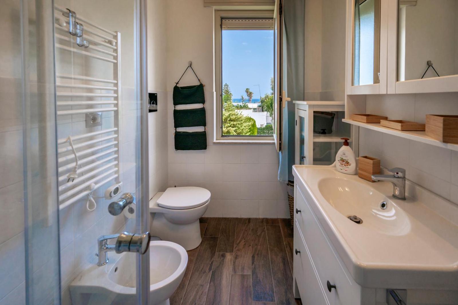Villa Nisa Apartment Sea View Fontane Bianche Exteriér fotografie